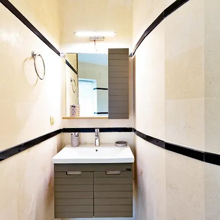 Villa 3 Bedroom - 3268 *