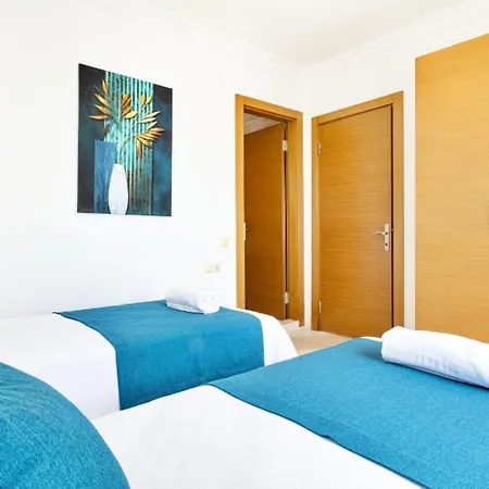 3 Bedroom וילה *