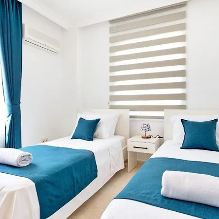 3 Bedroom וילה *